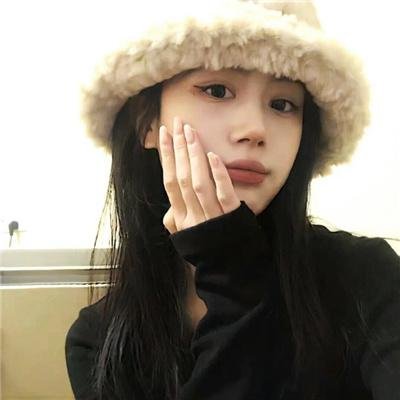 艳谍飘香